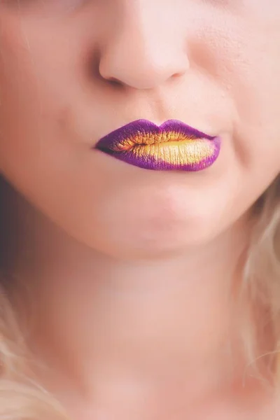 Vertical Close Seup Shot Female Wearing Purple Yellow Lipstick Great — стоковое фото