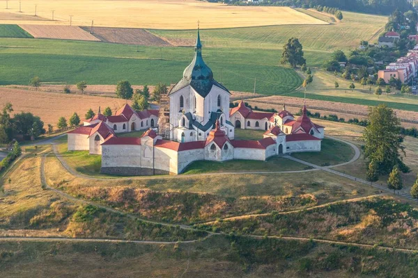 村の古い教会 — ストック写真