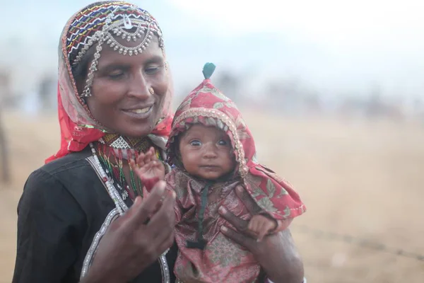 Mother and child in India Stock Photo