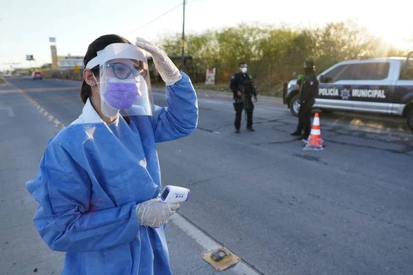 Los Mochis Mexico Nisan 2020 Semptomlar Sığınaklarda Kalmanın Önemi Hakkında — Stok fotoğraf