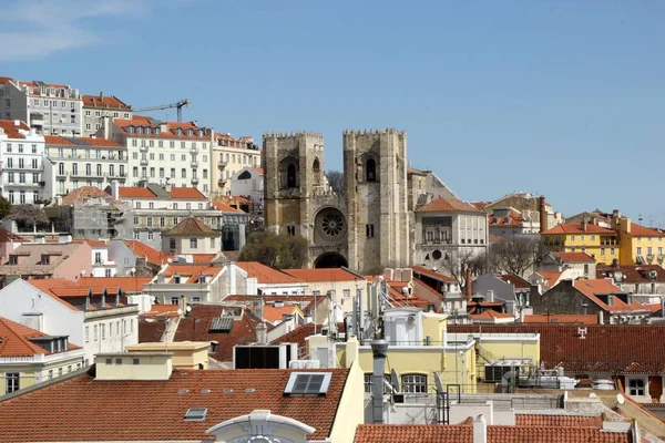 Vista Das Ruas Edifícios Bela Cidade Lisboa Portugal Capturou Num — Fotografia de Stock