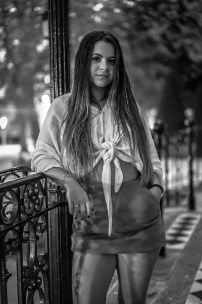 Grayscale Shot Young Brunette Caucasian Female Posing Camera City San — Stock Photo, Image