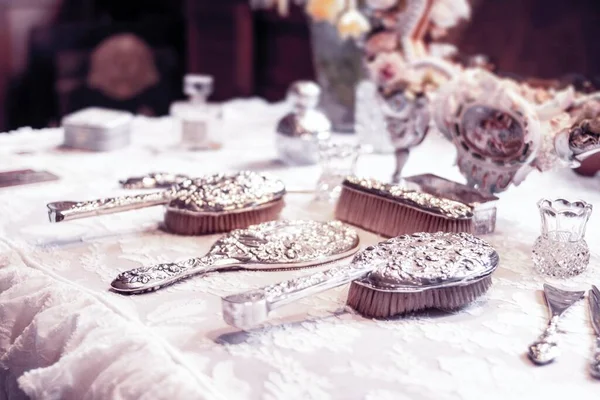 High Angle Closeup Shot Elegant Silver Vintage Hairbrushes — Stock Photo, Image