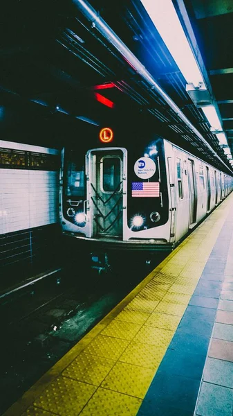 New York City Amerika Bir Yeraltı Metrosunun Seçici Bir Çekimi — Stok fotoğraf