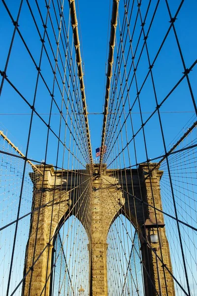 Die Brooklyn Bridge New York Vor Blauem Himmel — Stockfoto