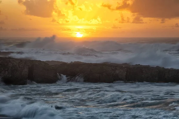 Bel Colpo Oceano Ondulato Tramonto — Foto Stock