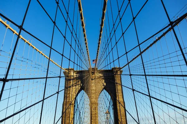 Puente Brooklyn Nueva York Contra Cielo Azul —  Fotos de Stock