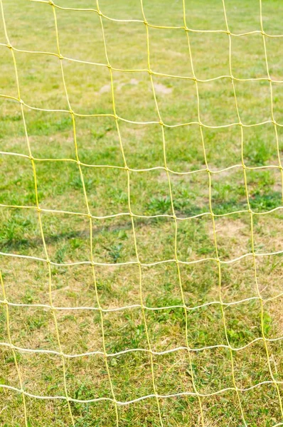 Ein Senkrechter Schuss Eines Netzes Auf Einem Feld Das Tagsüber — Stockfoto