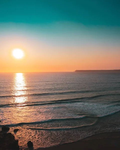 Het Betoverende Uitzicht Zee Bij Zonsondergang — Stockfoto