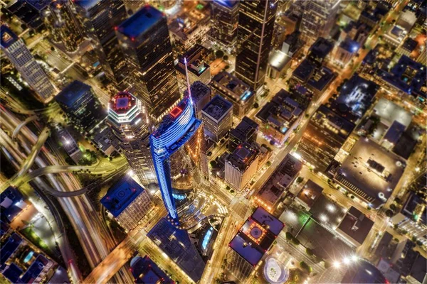 Een Luchtfoto Van Los Angeles Bedekt Met Het Licht Nachts — Stockfoto