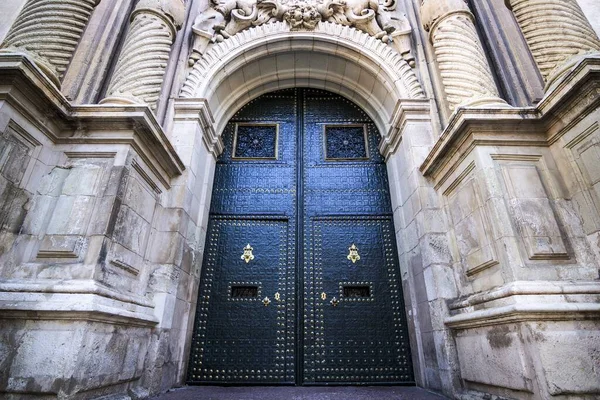 Uma Incrível Foto Entrada Basílica Santa Maria Elche Espanha — Fotografia de Stock