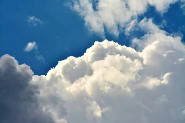 Sebuah Tembakan Awan Cumulus Langit — Stok Foto