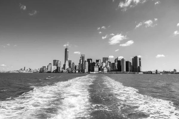 Uma Foto Tons Cinza Dos Arranha Céus Nova York Primeiro — Fotografia de Stock