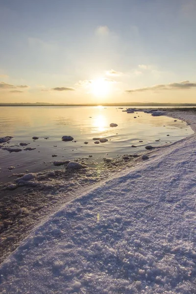 Красиві Пейзажі Солоного Пляжу Під Час Сходу Сонця — стокове фото