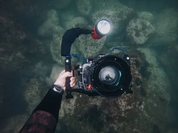 High Angle Shot Person Holding Waterproof Camera Water Bottom Sea — Stock Photo, Image