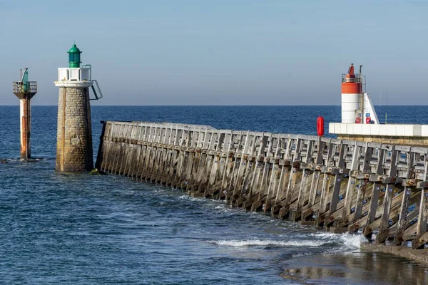 Faro Nel Mare Calmo Capbreton Francia — Foto Stock