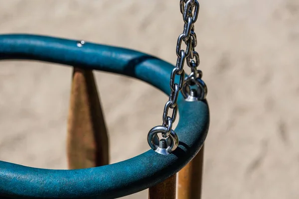 Tiro Ângulo Alto Das Cadeias Balanço Playground Parque — Fotografia de Stock