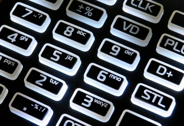 Ujęcie Zbliżeniowe Przycisków Czarnego Kalkulatora — Zdjęcie stockowe
