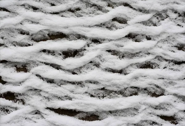 Una Vista Cerca Las Olas Nieve Capturadas Durante Invierno —  Fotos de Stock
