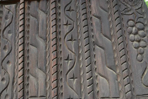 木製のドアのパターンのクローズアップショット — ストック写真