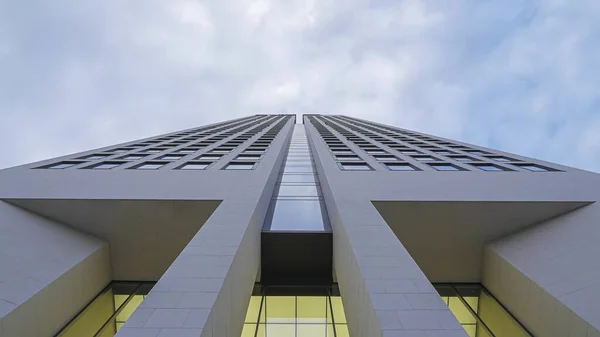 Frankfurt Almanya Rothschildpark Alte Oper Yakınlarındaki Bir Ofis Binasının Düşük — Stok fotoğraf