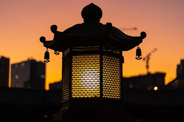 Closeup Shot Ramadan Kareem Lantern Burning Lamp — Stock Photo, Image