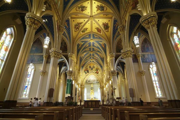 Notre Dame Spojené Státy Února 2008 Interiérový Pohled Baziliku Kostela — Stock fotografie