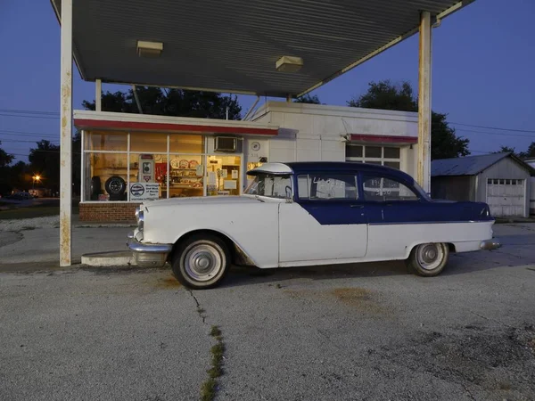 Montgomery City Spojené Státy Září 2014 Foto Ročníku 1955 Pontiac — Stock fotografie