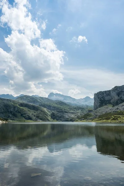 Uma Foto Tirar Fôlego Parque Nacional Picos Europa Capturado Espanha — Fotografia de Stock