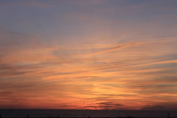 Beautiful Scenery Red Horizon Cloudy Sky Captured Sunset — Stock Photo, Image