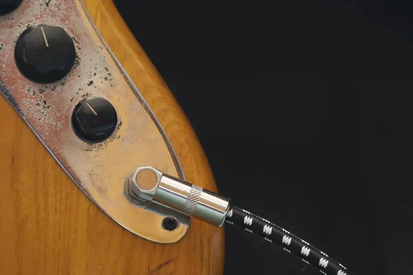 Een Elektrische Bas Gitaar Volume Toon Knoppen Met Kwart Inch — Stockfoto