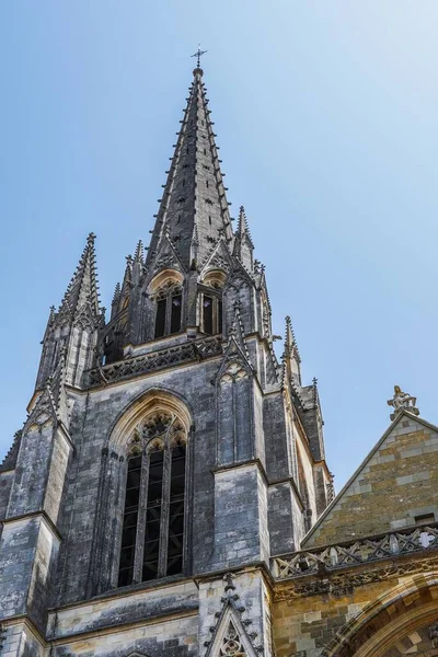 Nízký Úhel Záběru Katedrály Panny Marie Bayonne Nachází Bayonne Francie — Stock fotografie