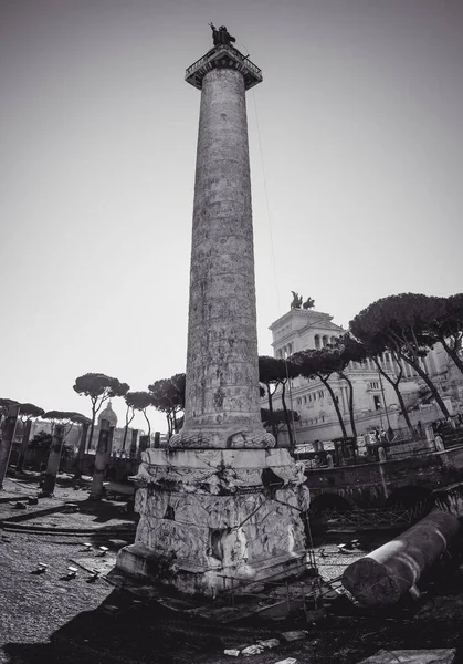 Vertical Greyscale Shot Trajan Column Rome Italy — Stock Photo, Image