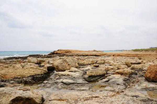 Les Pierres Bord Mer Pendant Journée Chypre — Photo