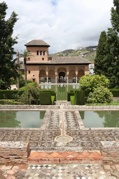 Granada Španělsko Května 2013 Krásné Zahrady Real Alcazar Granada Španělsko — Stock fotografie