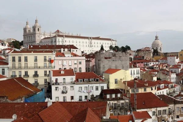 Красочные Здания Лиссабоне Португалия — стоковое фото