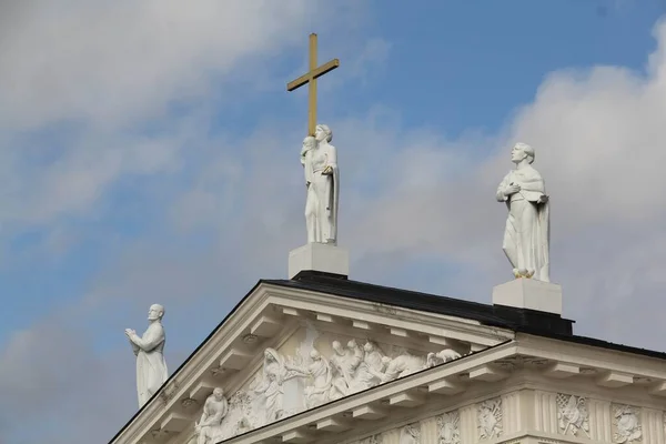 Den Historiska Vilnius Katedralen Mot Den Blå Himlen Vilnius Litauen — Stockfoto