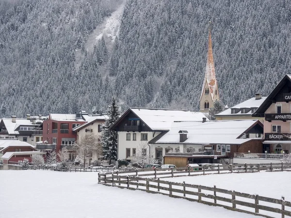 Mayrhofen Austria Enero 2013 Mayrhofen Village Los Alpes Tiroleses Escena — Foto de Stock