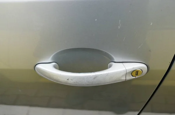 Высокоугольный Снимок Дверной Ручки Автомобиля — стоковое фото