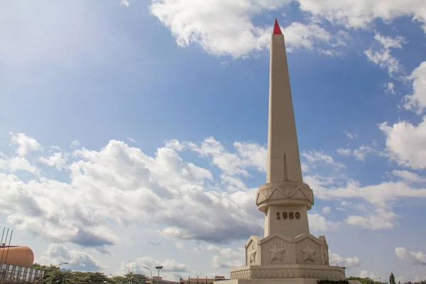 Das Denkmal Für Die Unabhängigkeit Auf Dem Place Indpendance Unabhängigkeitsplatz — Stockfoto