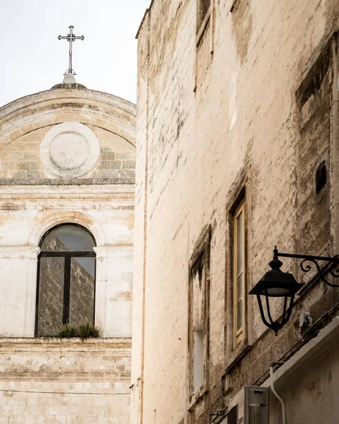 Los Hermosos Edificios Blancos Ciudad Italiana Monopoli —  Fotos de Stock