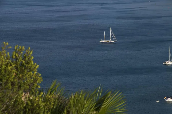 Los Barcos Mar Azul Calp España —  Fotos de Stock