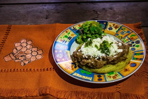 Gorditas Veya Sopes Adında Lezzetli Bir Meksika Yemeği — Stok fotoğraf