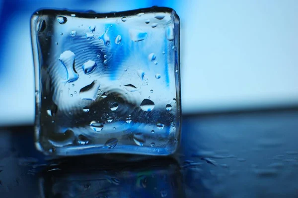 Closeup Shot Ice Cube Light Blue Background — Stock Photo, Image