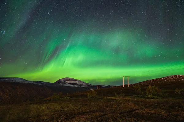 Een Prachtig Landschap Van Aurora Borealis Aan Nachtelijke Hemel Van — Stockfoto