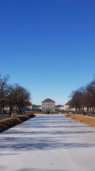 Een Verticaal Shot Van Een Nymphenburg Kasteel München — Stockfoto