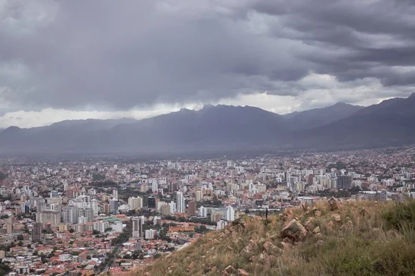 Una Vista Desde Estatua Cristo Paz Bolivia Contra Las Montañas — Foto de Stock