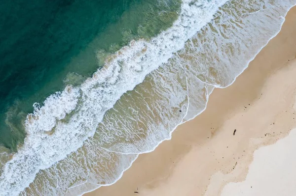 Vzdušný Výhled Krásné Mořské Vlny Pláži — Stock fotografie