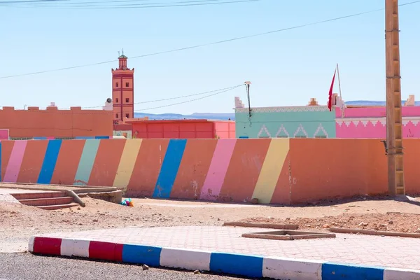 Une Vue Sur Sommet Des Bâtiments Colorés Parapet — Photo