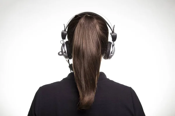 Back Brazilian Young Girl Ponytail Wearing Headphones — Stock Photo, Image